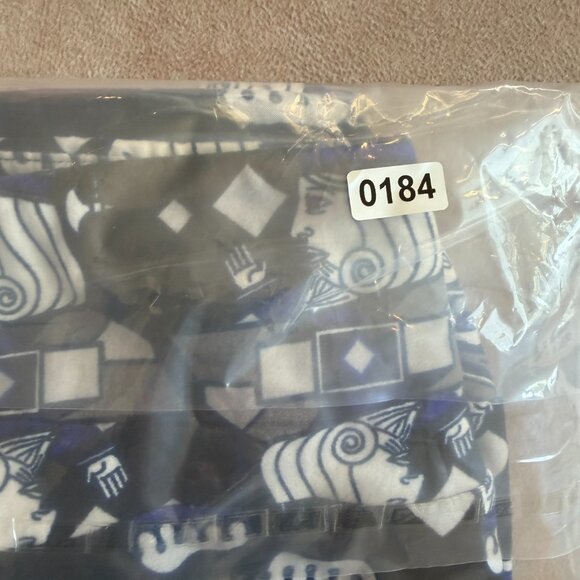 LuLaRoe Leggings • size tall & curvy • Poker Card Pattern • NWOT - Picture 7 of 7